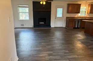 3036 Elmhurst Dr, Boiling Springs, SC 29316 - Photo 2