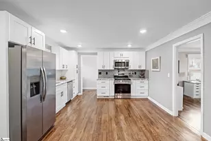 204 Greenacre Rd, Greenville, SC 29607 - Photo 24