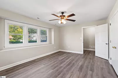 846 Pine Creek Drive, Greenville, SC 29605 - Photo 32