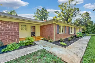 3823 Maid Marion Ln, Spartanburg, SC 29302 - Photo 8