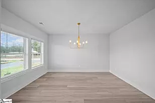 401 Tilson Rd, Piedmont, SC 29673 - Photo 4