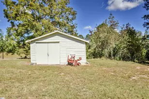309 Hillside Church Rd, Fountain Inn, SC 29644 - Photo 24