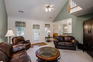 192 Walker Point, Seneca, SC 29672 - Photo 4
