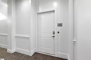 98 E McBee Ave, Greenville, SC 29601 - Photo 4