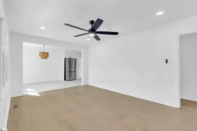 160 Poplar Street, Reidville, SC 29675 - Photo 8