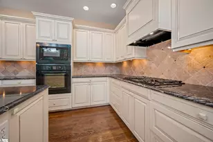 55 1st St, Tryon, NC 28782 - Photo 12