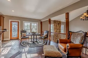 137 W Waters Edge Ln, West Union, SC 29696 - Photo 8