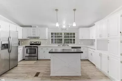 1298 Mordeci Mountain Road, Gray Court, SC 29645 - Photo 10