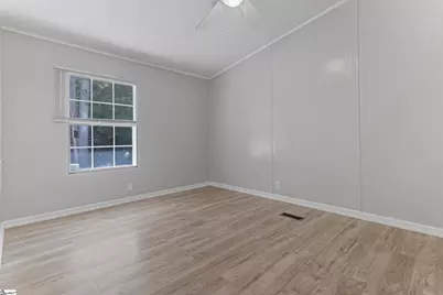 1298 Mordeci Mountain Road, Gray Court, SC 29645 - Photo 24