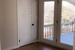 117 Pine St, Greer, SC 29650 - Photo 10