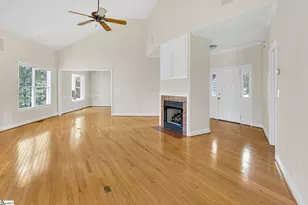 125 Lake Robinson Pointe, Greer, SC 29651 - Photo 8
