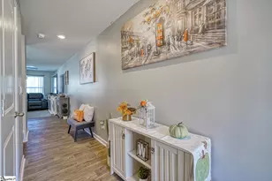 1210 N Norwhich Ln, Spartanburg, SC 29301 - Photo 2