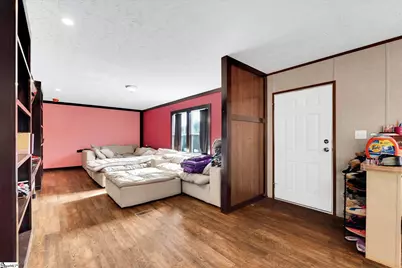 161 Townsend Court, Spartanburg, SC 29302 - Photo 2