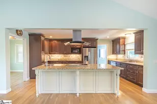 105 Hillandale Rd, Seneca, SC 29672 - Photo 10