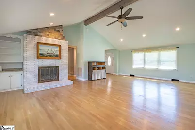 105 Hillandale Road, Seneca, SC 29672 - Photo 6