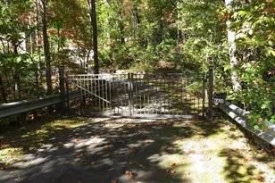 4828 Hwy 11, Pickens, SC 29671 - Photo 10