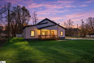 225 Cedar St, Woodruff, SC 29388 - Photo 1