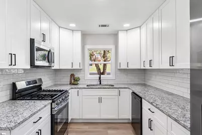 1 Longmeadow Road, Taylors, SC 29687 - Photo 14