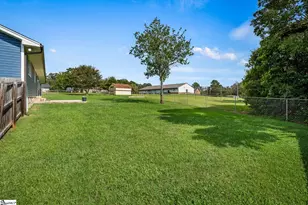 105 Stonehaven Dr, Anderson, SC 29625 - Photo 26