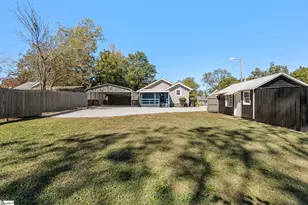 401 Gordon St, Greenville, SC 29611 - Photo 34