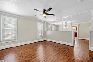 401 Gordon St, Greenville, SC 29611 - Photo 6