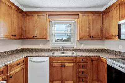 401 Gordon Street, Greenville, SC 29611 - Photo 16