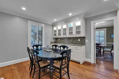 46 W Hillcrest Drive, Greenville, SC 29609 - Photo 14