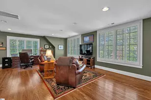 46 W Hillcrest Dr, Greenville, SC 29609 - Photo 32