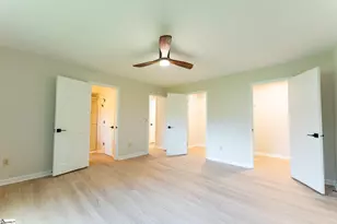 913 Berkeley Dr, Clemson, SC 29631 - Photo 14