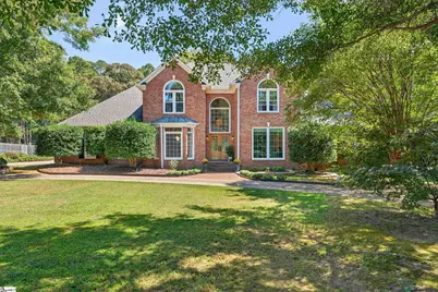 381 Carleton Circle, Spartanburg, SC 29301 - Photo 1