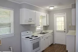 108 Lynwood Dr, Duncan, SC 29334 - Photo 10