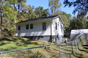 108 Lynwood Dr, Duncan, SC 29334 - Photo 6