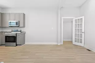 25 S Riegel Ave, Ware Shoals, SC 29692 - Photo 14