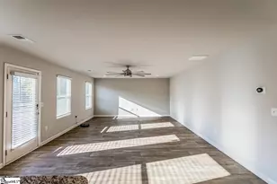 1237 Twin Bridges Rd, Gaffney, SC 29341 - Photo 12