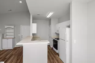 632 McKenna Cir, Greenville, SC 29615 - Photo 10