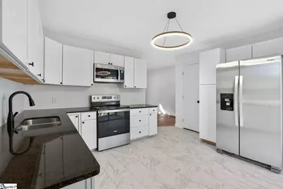 100 Pinefield Drive, Greenville, SC 29605 - Photo 8