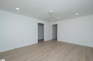 406 Fairview St, Fountain Inn, SC 29644 - Photo 10