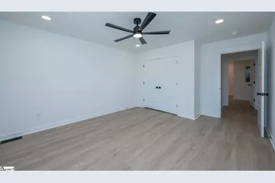 406 Fairview Street, Fountain Inn, SC 29644 - Photo 24