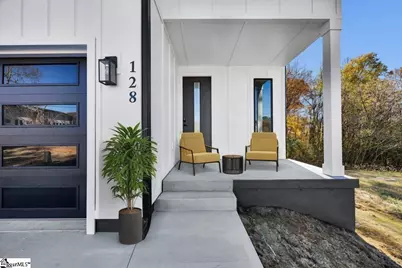 128 Lyman Avenue, Duncan, SC 29334 - Photo 2