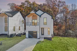 128 Lyman Ave, Duncan, SC 29334 - Photo 1