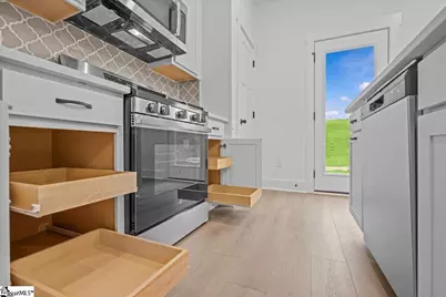 413 W Parima Court, Spartanburg, SC 29301 - Photo 8