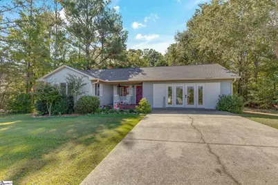 104 Fairway Lane, Westminster, SC 29693 - Photo 2