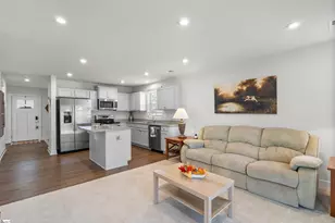 33 Timberwild Dr, Greenville, SC 29605 - Photo 8