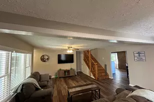 308 Hunting Hollow Rd, Six Mile, SC 29682 - Photo 12