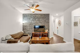 451 Sea Grit Ct, Greer, SC 29650 - Photo 6