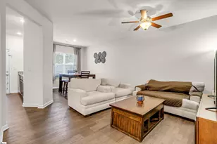 451 Sea Grit Ct, Greer, SC 29650 - Photo 4