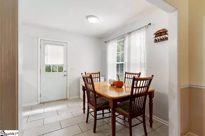 110 Edwards Avenue, Greer, SC 29650 - Photo 4