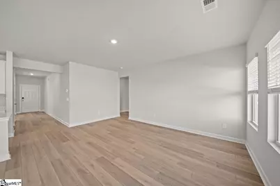 831 Penfold Pointe, Wellford, SC 29385 - Photo 4