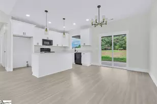 565 Bill Lattimore Rd, Chesnee, SC 29323 - Photo 6