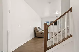 509 Martin Crk Dr, Simpsonville, SC 29680 - Photo 6